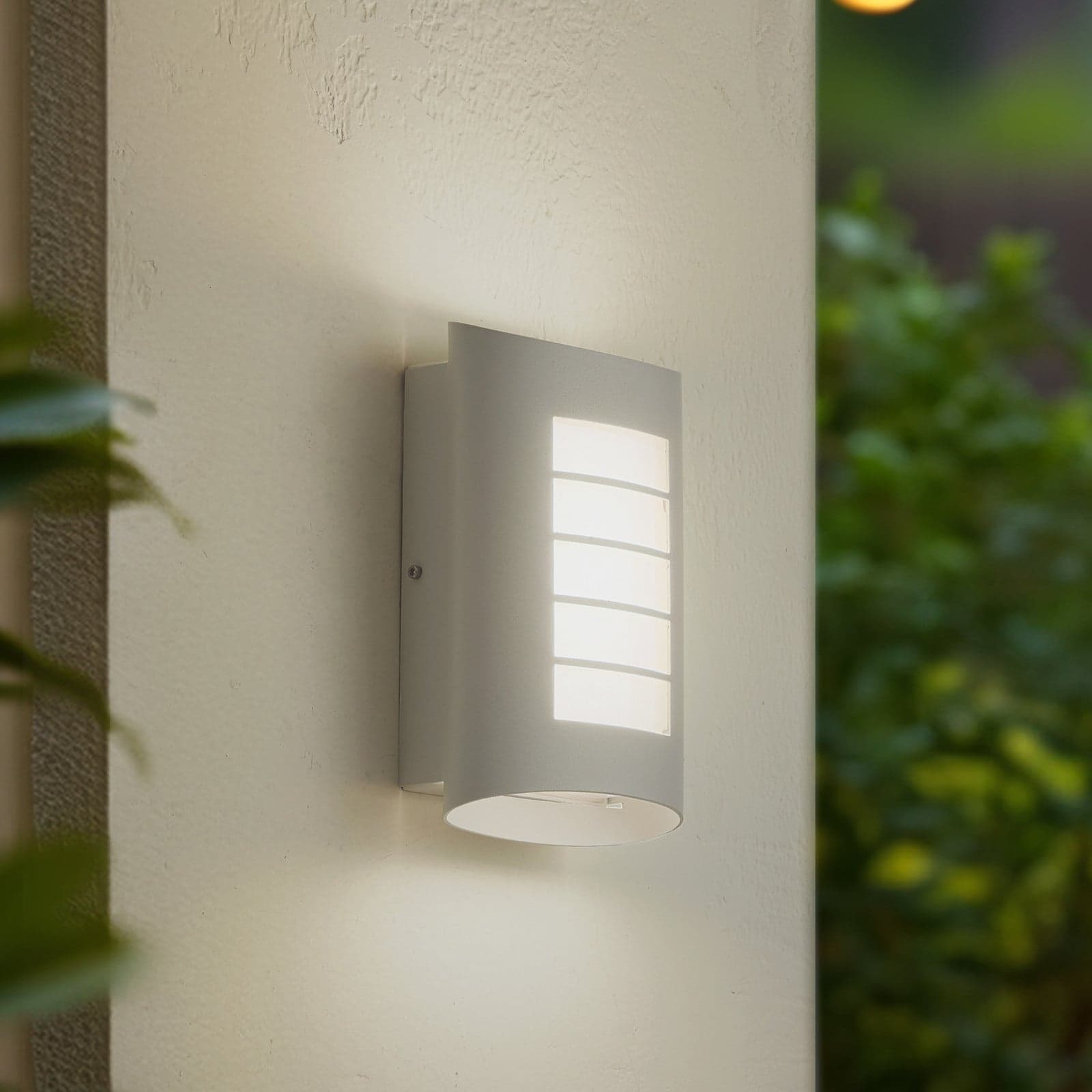 Ismael LED-Außenwandleuchte, weiß, Alu, Höhe 26,8cm - Lindby - Balkon - Modern - Aluminium - Eckig