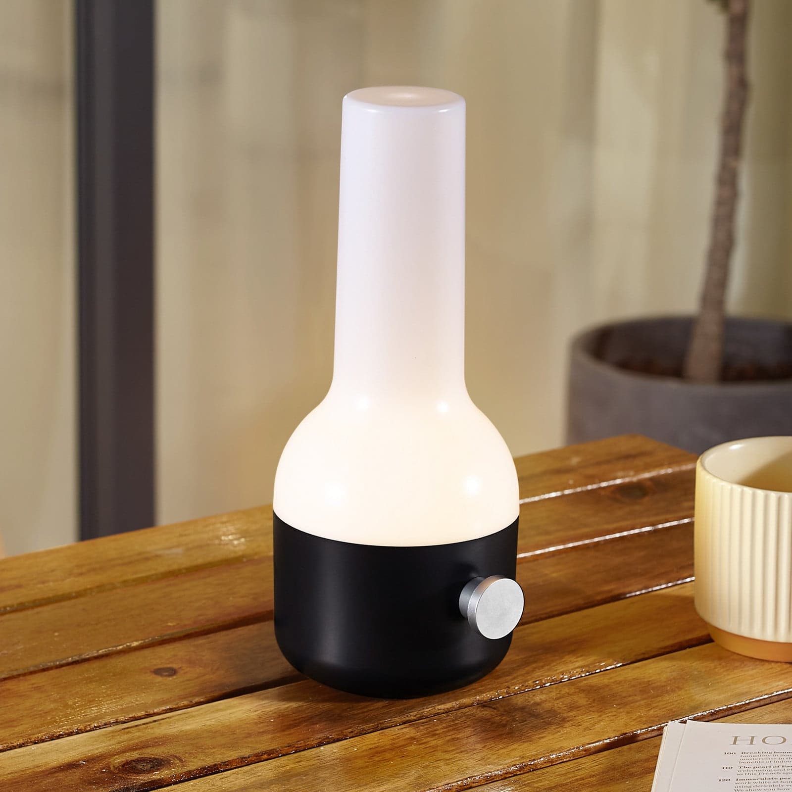Isaline Portable Tischleuchte Dim. IP44 Schwarz - Lindby - Terrasse - Modern - Kunststoff